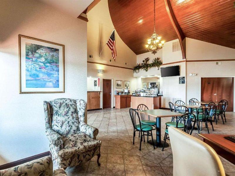 Econo Lodge Inn & Suites Middletown Exteriér fotografie