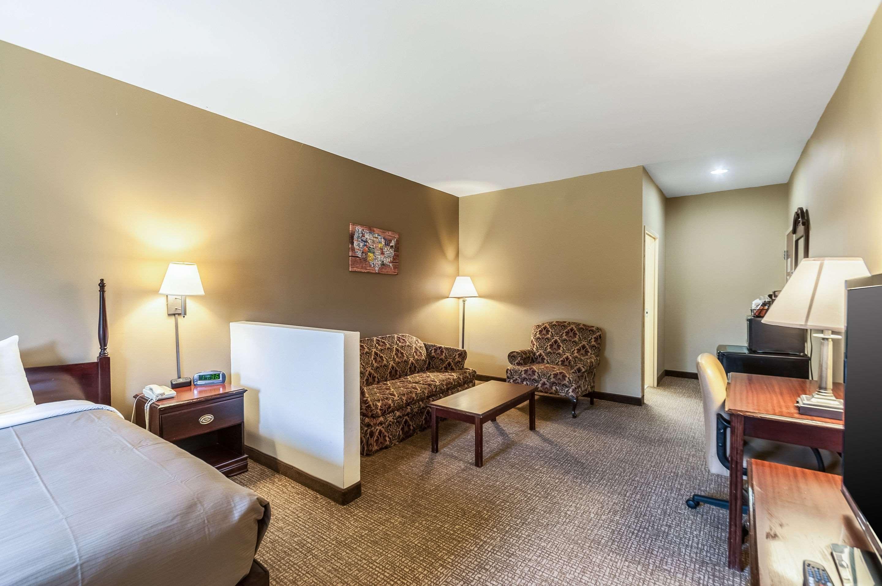 Econo Lodge Inn & Suites Middletown Exteriér fotografie