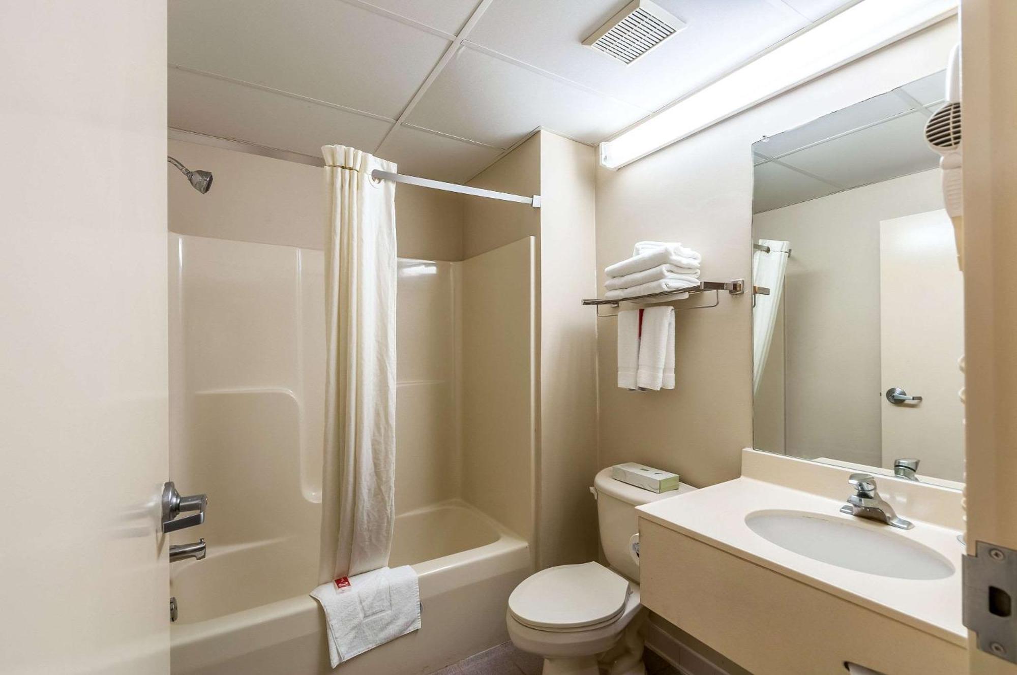 Econo Lodge Inn & Suites Middletown Exteriér fotografie